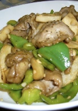 豚肉とピーマン、レンコンの黒酢炒め-レシピのメイン写真