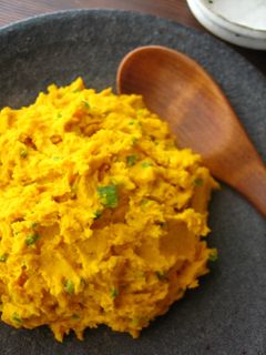 かぼちゃとピーマンのクリームチーズサラダ-レシピのメイン写真