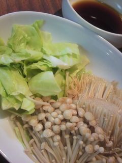 簡単キャベツとえのきのレンジ蒸し-レシピのメイン写真