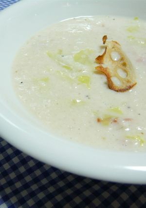 うま(♥´ω`)長芋と蓮根の食べるスープ-レシピのメイン写真