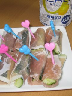 簡単おつまみ☆きゅうりの生ハム巻き☆-レシピのメイン写真