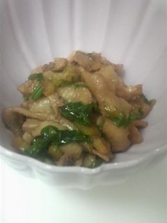 鶏皮とセロリの甘辛炒め-レシピのメイン写真
