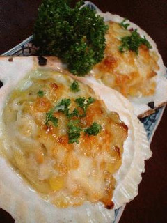 ホタテ貝の殻で焼く「ホタテグラタン」-レシピのメイン写真