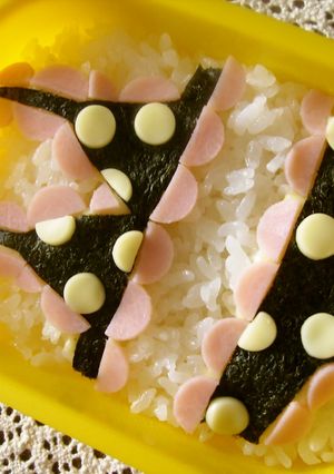 悩殺♥水玉フリルビキニ　大人キャラ弁-レシピのメイン写真