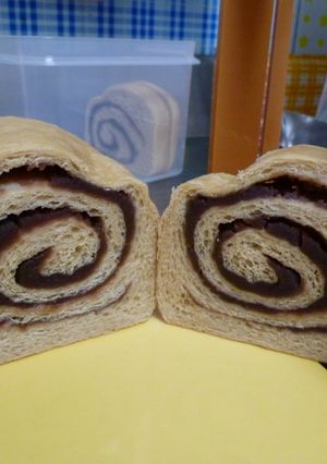 ぐるぐるあんこ黒糖パン-レシピのメイン写真