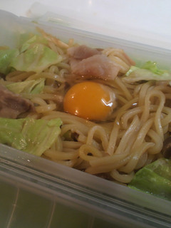 ルクエですき焼きうどん♪卵絡めてちゅるん-レシピのメイン写真