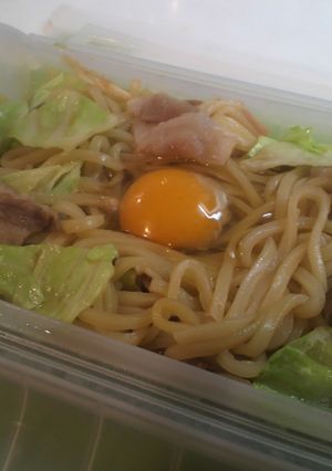 ルクエですき焼きうどん♪卵絡めてちゅるん-レシピのメイン写真