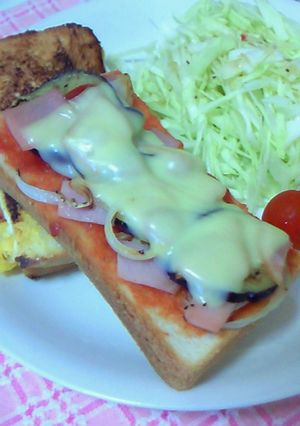 茄子のピザトーストで朝ご飯♪-レシピのメイン写真