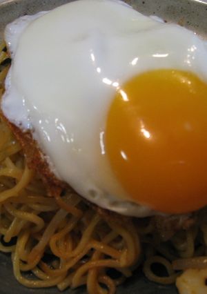 簡単焼きそばミーゴレン!-レシピのメイン写真