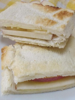 朝食に☆アップルチーズトースト-レシピのメイン写真