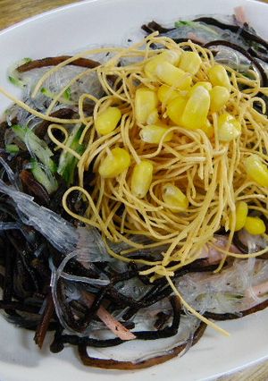 パリパリ麺deひじかサラダ-レシピのメイン写真