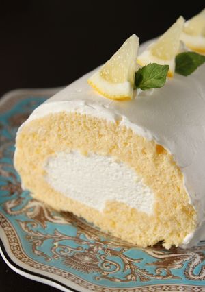 ヨーグルトクリームのロールケーキ-レシピのメイン写真