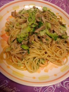 舞茸とブロッコリーのパスタ-レシピのメイン写真