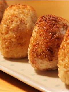 ご飯にひと手間!焼きおにぎり~混ぜ込む-レシピのメイン写真