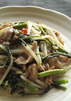 空心菜と豚肉の炒め-レシピのメイン写真