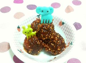 お弁当☆肉団子☆胡麻ケチャバジル-レシピのメイン写真