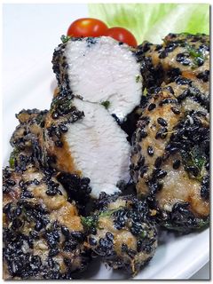 鶏胸肉の♪ 黒ゴマ紫蘇揚げ ♪-レシピのメイン写真
