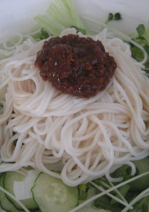 具のソースでサラダ素麺-レシピのメイン写真