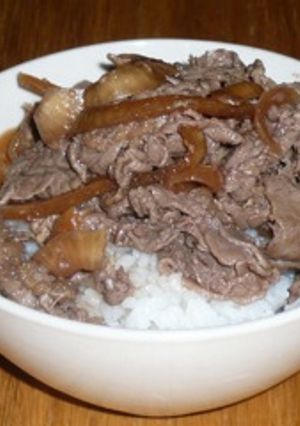 ローストビーフの残りタレでさっぱり牛丼-レシピのメイン写真
