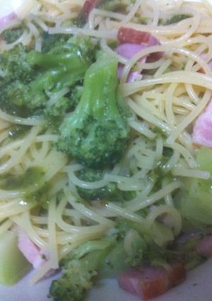 ブロッコリーとベーコンのパスタ♪-レシピのメイン写真