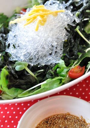 ワカメと海藻たっぷり野菜の中華サラダ♪-レシピのメイン写真
