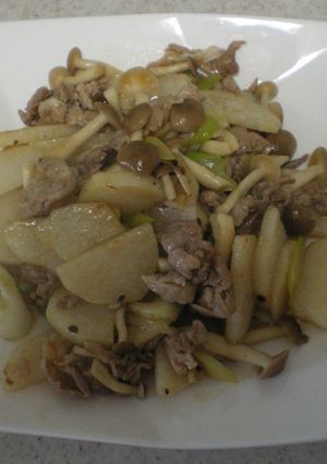 山芋と豚肉のオイスターソース炒め-レシピのメイン写真