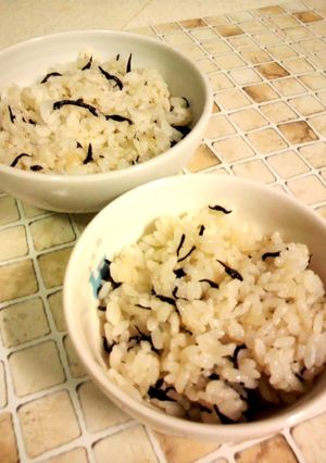○o 超簡単！シンプルひじきご飯 o○-レシピのメイン写真