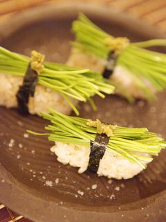 おうちでカンタン、おしゃれな芽ねぎ寿司♪-レシピのメイン写真