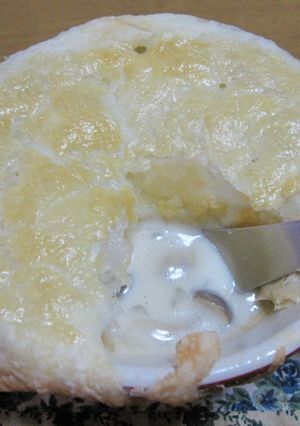 きのこシチューのポットパイ-レシピのメイン写真