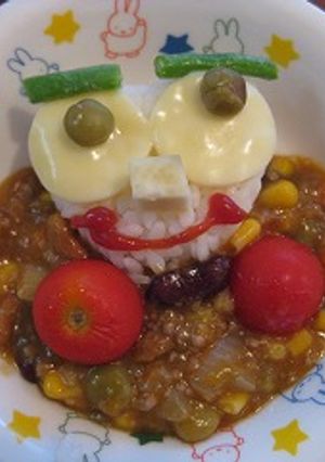 なんか笑える、この人誰?キャラカレー-レシピのメイン写真