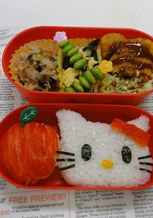 王道！キティちゃんとりんご（キャラ弁）-レシピのメイン写真
