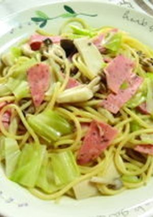 シンプル!ハムとキノコのバター風味パスタ-レシピのメイン写真