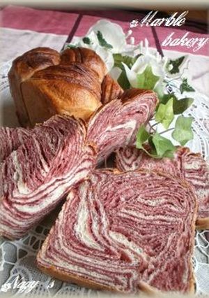 自家製折込シートdeマーブル食パン（苺-レシピのメイン写真