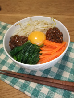 かけるだけで♪ビビンバ丼風☆-レシピのメイン写真