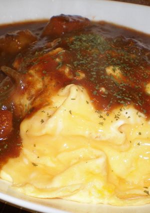 ビーフシチューで☆ご馳走オムライス-レシピのメイン写真