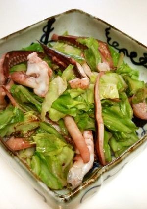 イカとキャベツのガーリックバター炒め♪-レシピのメイン写真
