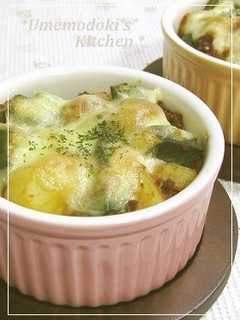 ✿ジャガイモとオクラの肉味噌・チーズ焼き-レシピのメイン写真
