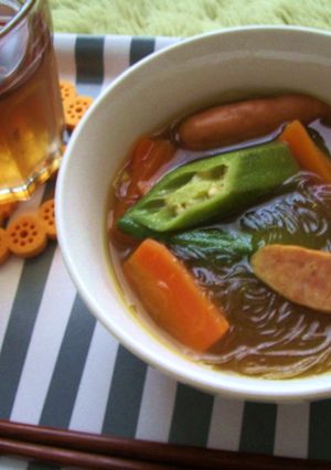 オクラとウインナーの和風スープカレー-レシピのメイン写真