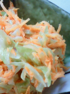 お弁当に☆人参とキャベツのマヨめん和え-レシピのメイン写真