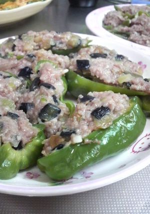 簡単！ピーマン肉詰めナスみそ味レンジで♪-レシピのメイン写真