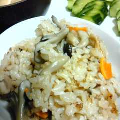 รูปของ 簡単きのこの炊き込みご飯★