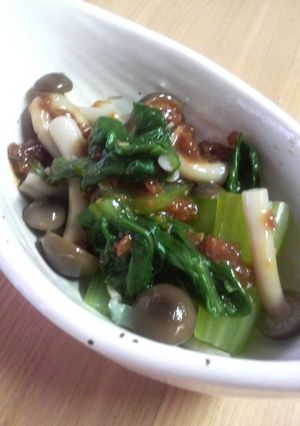 お手軽に一品　きのこと小松菜の和え物-レシピのメイン写真