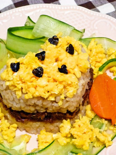 ツナの押しはさみ飯~卵そぼろ添え~-レシピのメイン写真