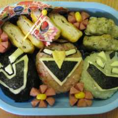 รูปของ ❤キャラ弁❤ゴーオンジャーおにぎり