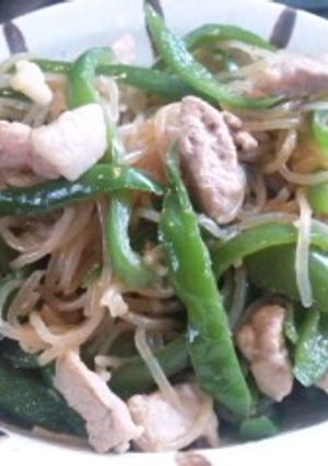 糸コン・ピーマン・豚肉の酒煮-レシピのメイン写真
