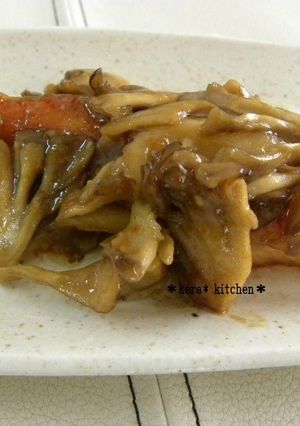 鮭と舞茸のオイマヨ炒め♪簡単♪-レシピのメイン写真