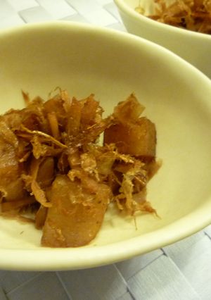 大葉にんにく醤油で♪こんにゃくおかか和え-レシピのメイン写真