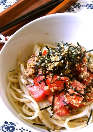 オリーブオイルで☆ツナトマさっぱりうどん-レシピのメイン写真