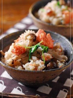 焼き鮭と素焼きキノコの炊き込みご飯-レシピのメイン写真
