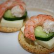 スマートかわいい、エビチーズカナッペ♪